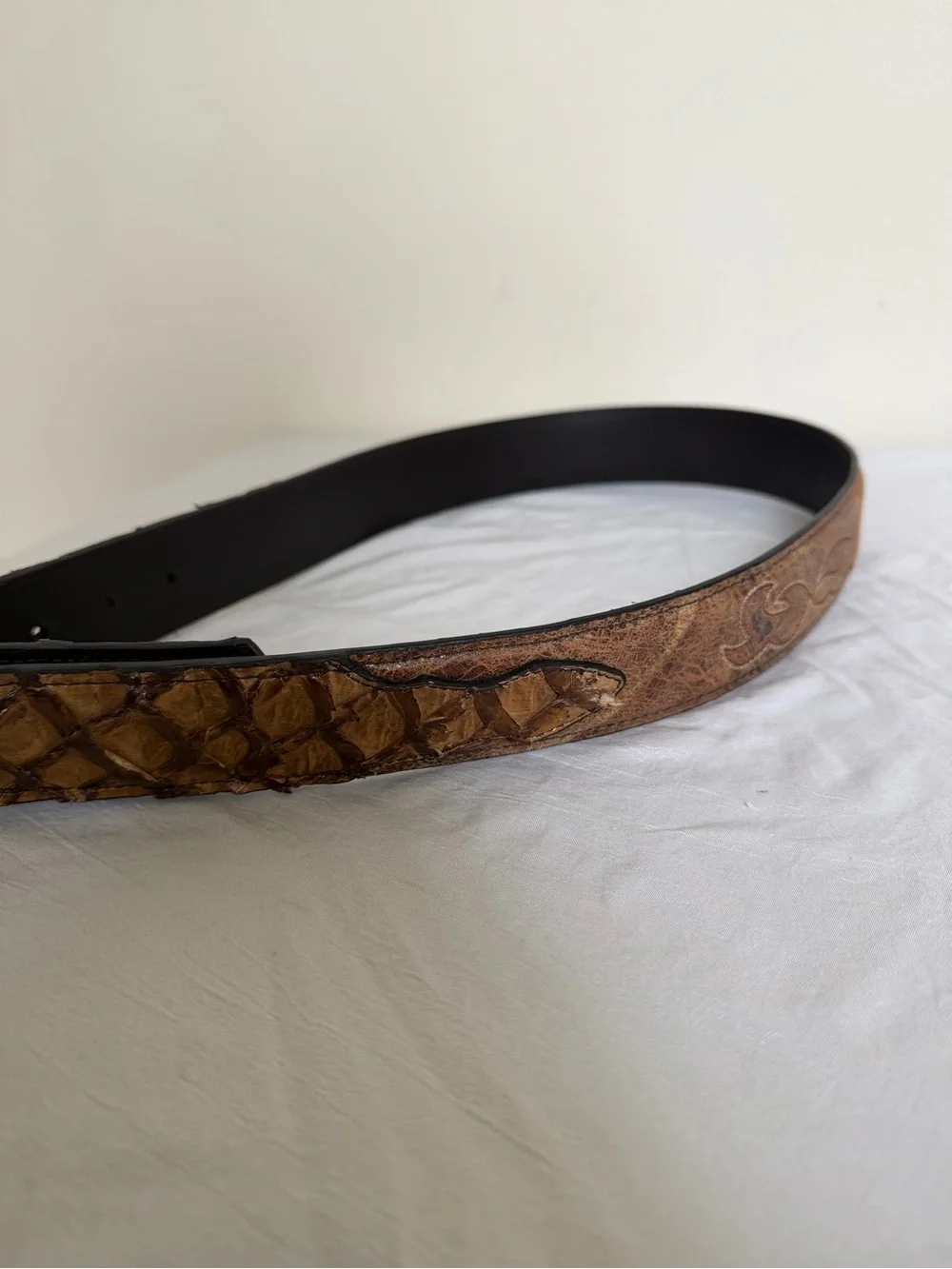 CODY JAMES MEN'CODY JAMES MEN'S EXOTIC PIRARUCU Billet Belt size 32 Lt Brown New